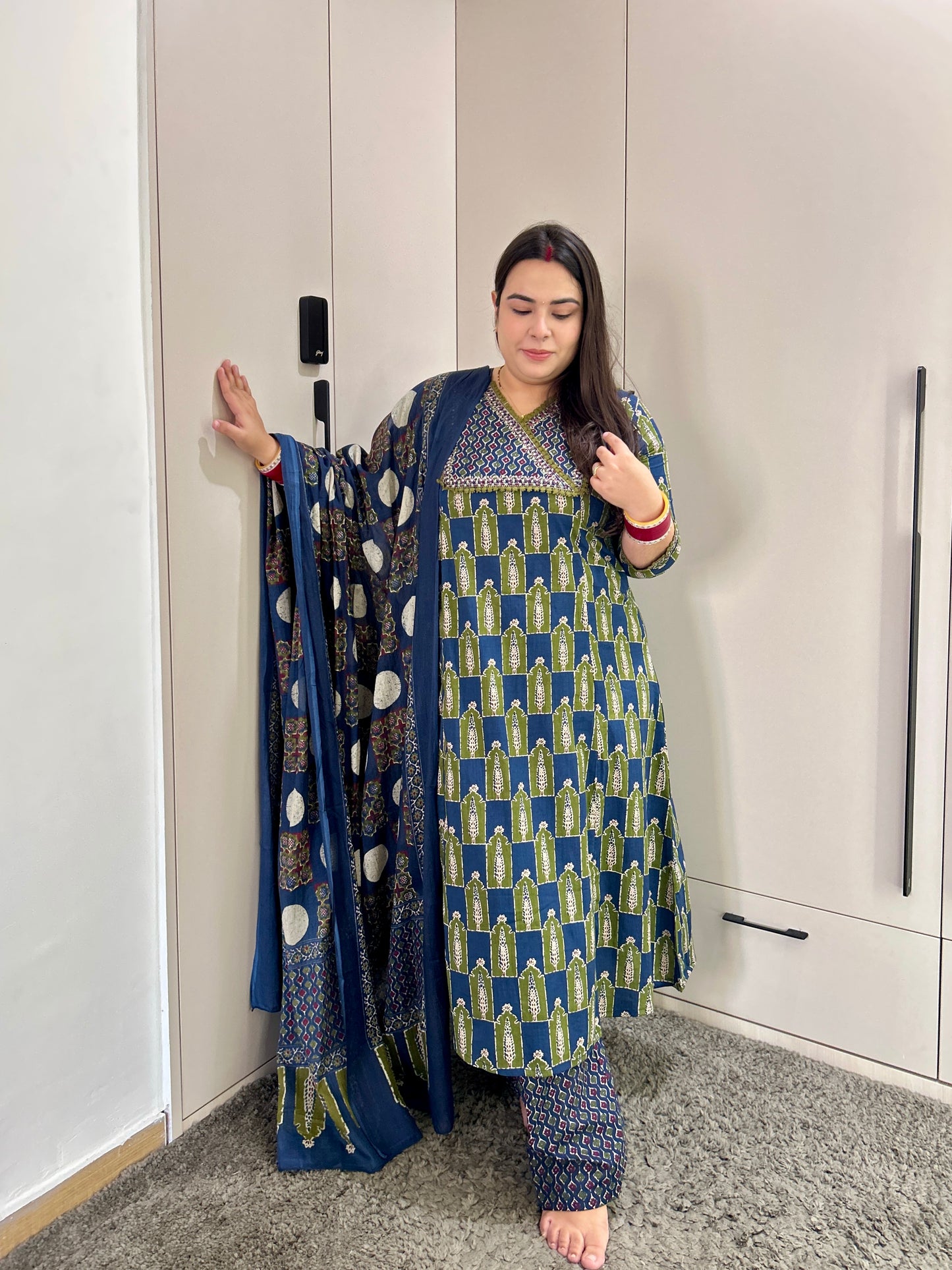 Naina cotton Suit