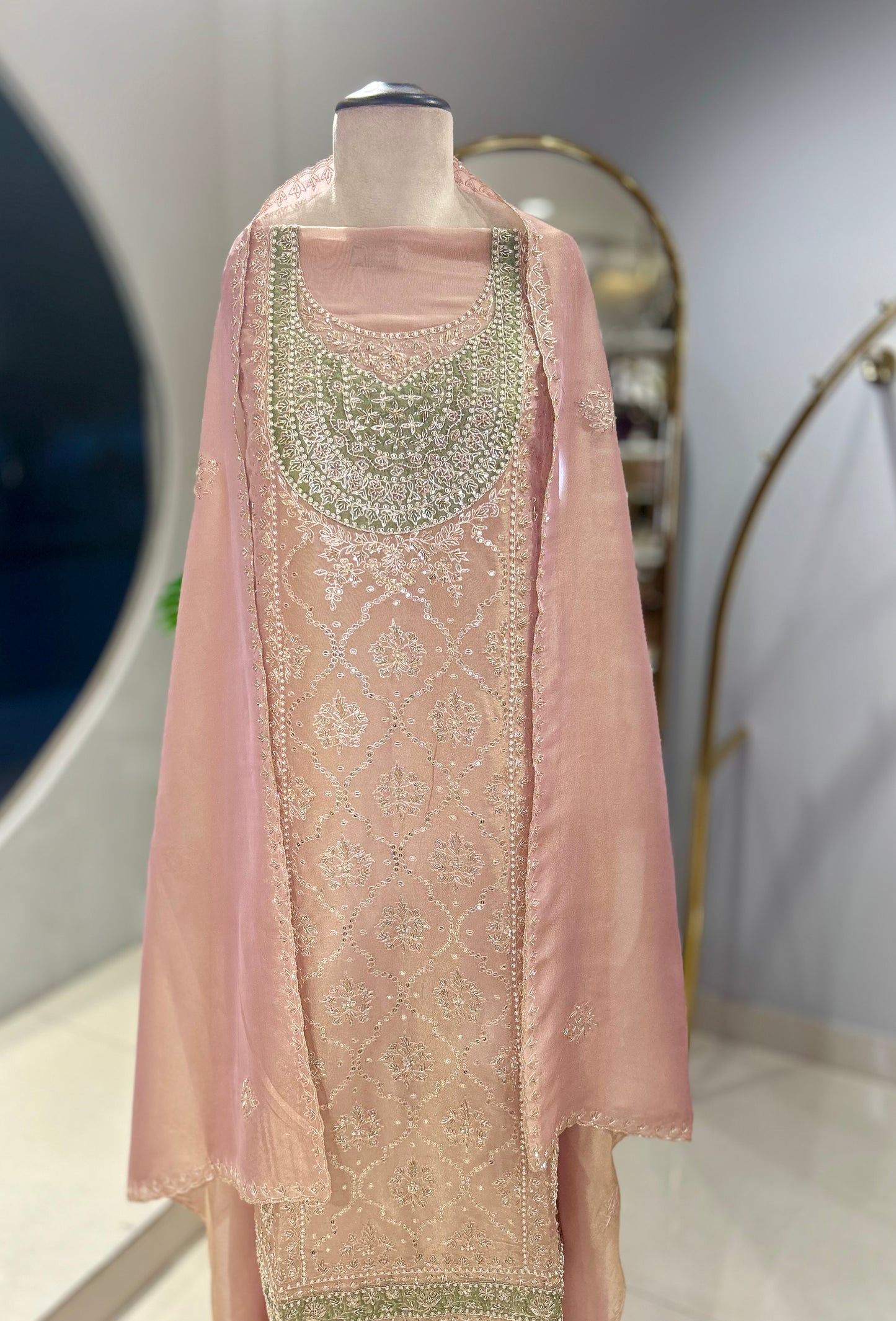 Shanaya Unstitched Suit