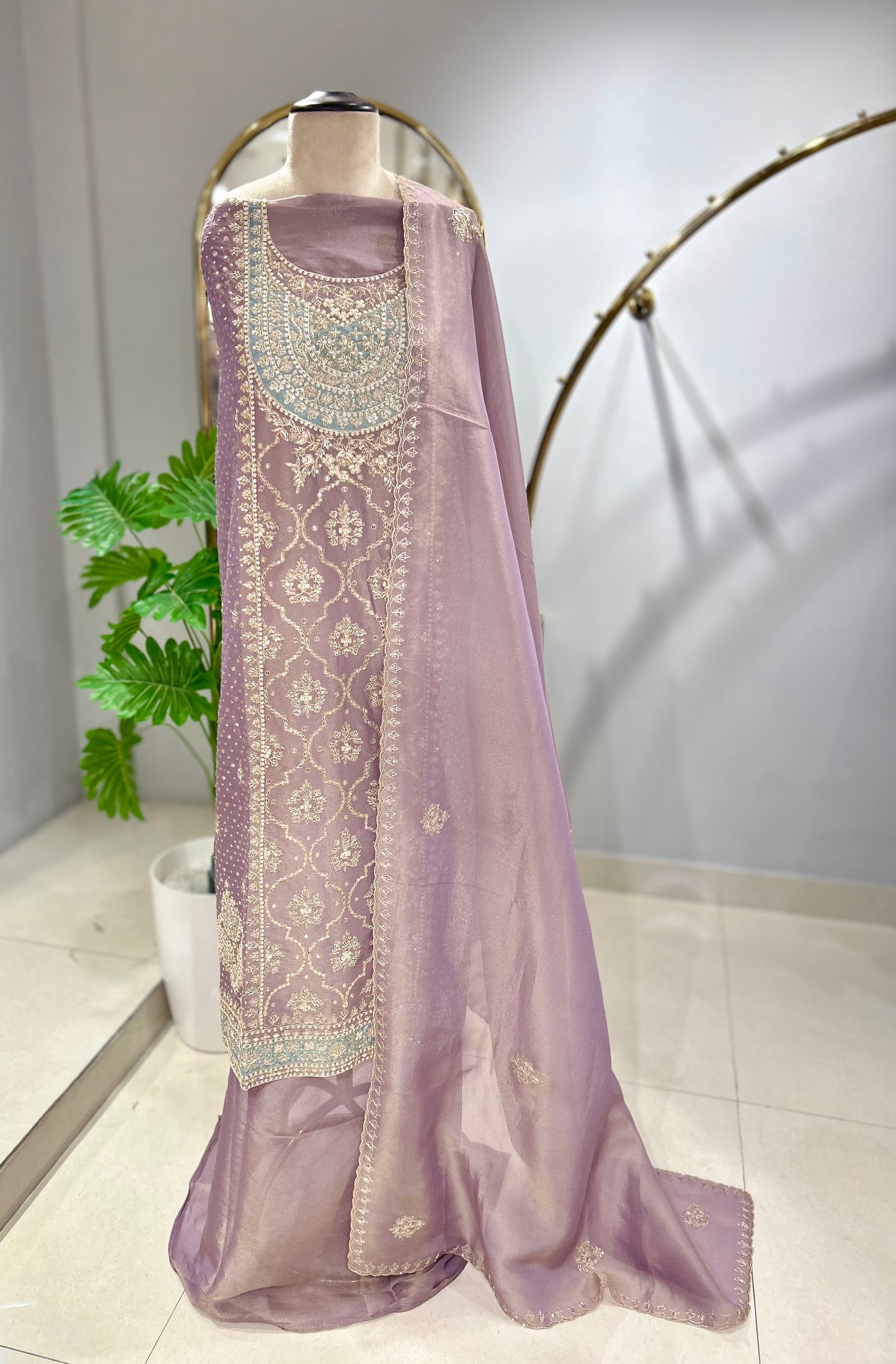 Shanaya Unstitched Suit